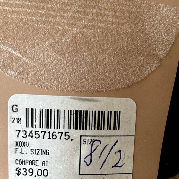 XOXO Heeled Sandals size 8.5 M - Picture 4 of 4